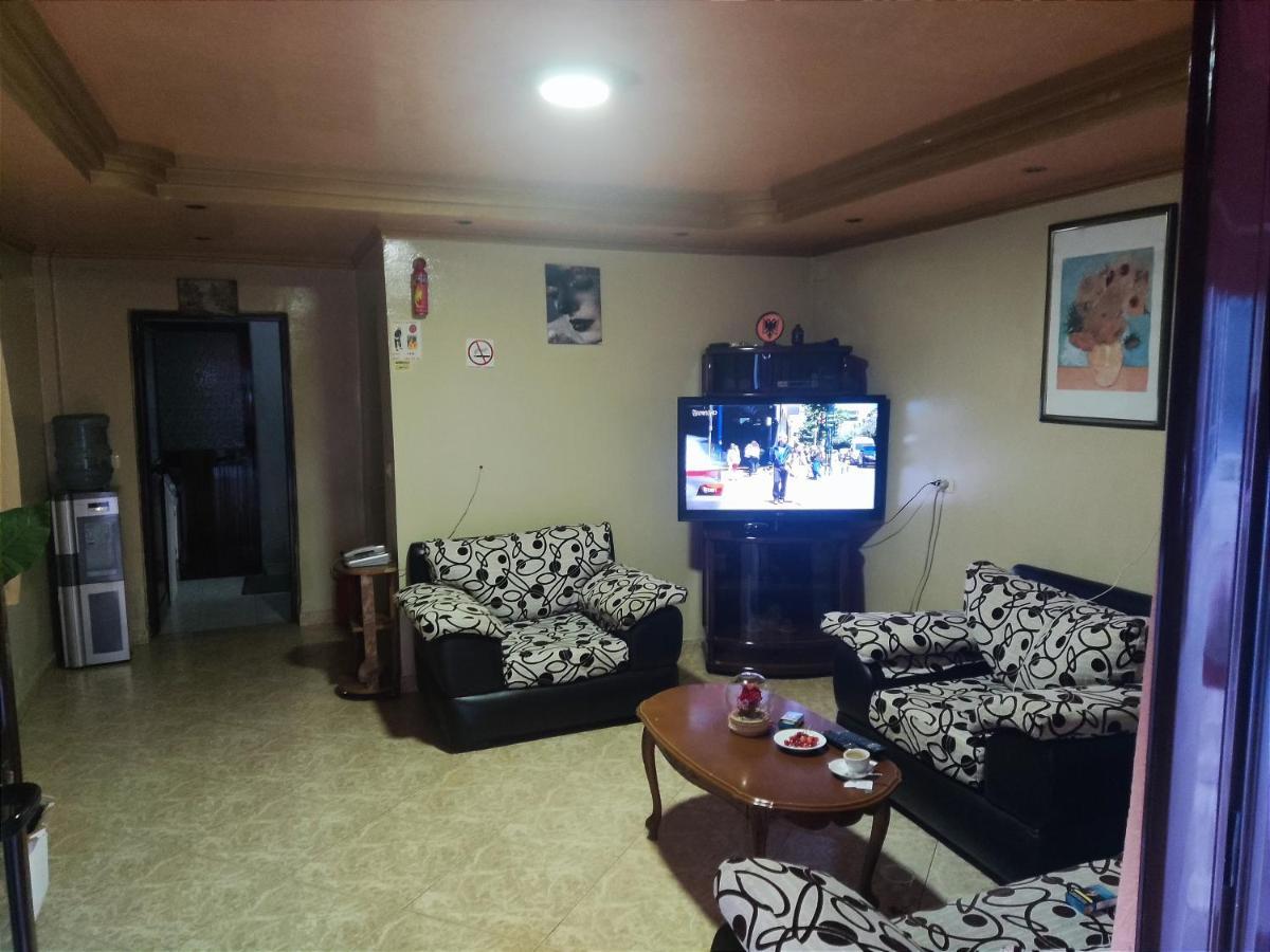 טיראנה Dafina Hotel מראה חיצוני תמונה